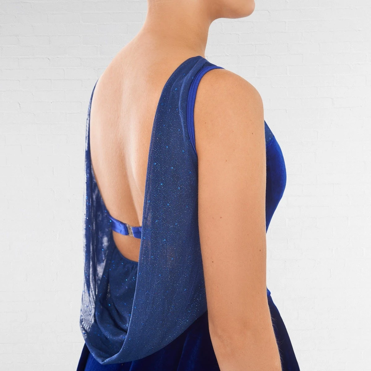 1st Position Robe Lyrique En Velours Et Paillettes – Image 3