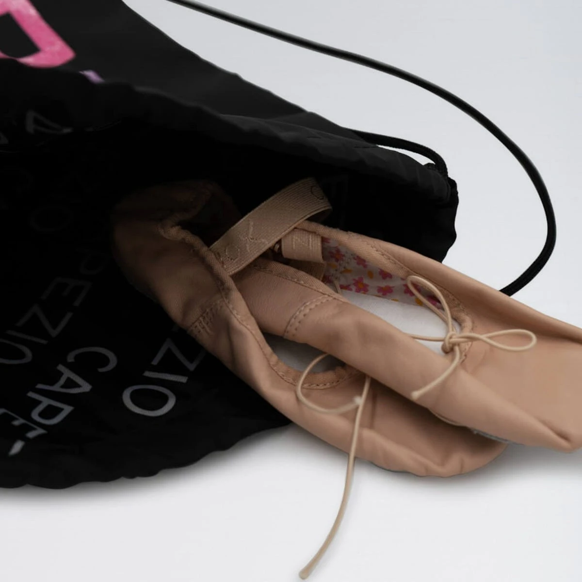 Capezio Eat.Sleep.Dance Sac à Cordon De Serrage – Image 5